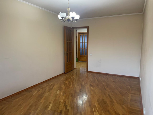 Продам трехкомнатную (3-комн.) квартиру, Гоголя ул, 38, Иркутск г