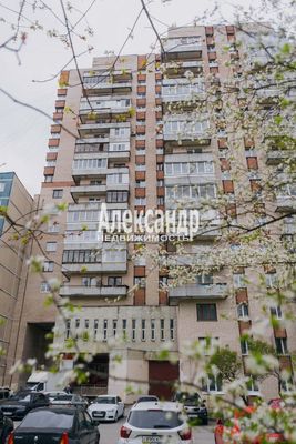 Продам двухкомнатную (2-комн.) квартиру, Маршала Захарова ул, 29к2, Санкт-Петербург г