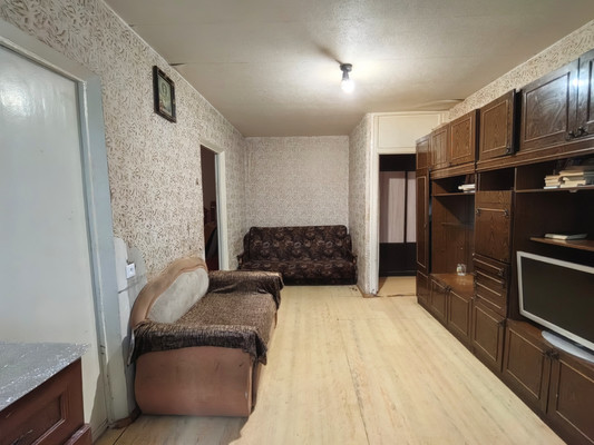 Продам трехкомнатную (3-комн.) квартиру, Майская ул, 27, Воронеж г