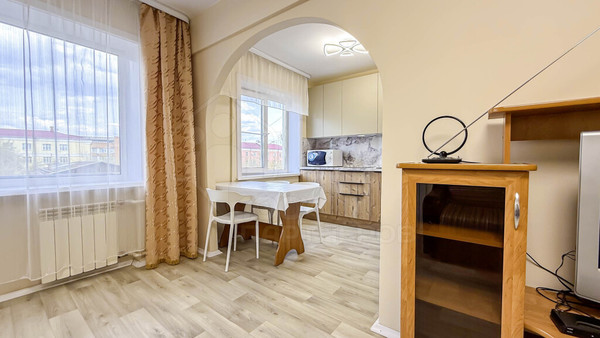 Сдам двухкомнатную (2-комн.) квартиру, Марата ул, 15/2, Иркутск г