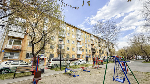 Сдам двухкомнатную (2-комн.) квартиру, Марата ул, 15/2, Иркутск г