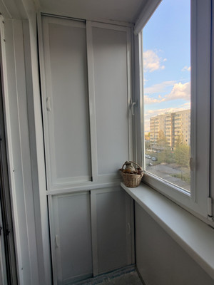 Продам однокомнатную (1-комн.) квартиру, Красной Армии ул, 121, Красноярск г