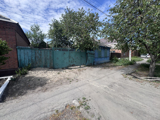 Продам дом, Грузинская ул, 10, Батайск г, 0 км от города