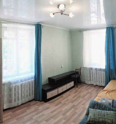 Продам двухкомнатную (2-комн.) квартиру, Островского пер, 33/38, Ростов-на-Дону г