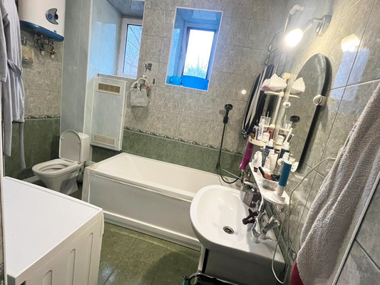 Продам двухкомнатную (2-комн.) квартиру, Соборный пер, 45, Ростов-на-Дону г