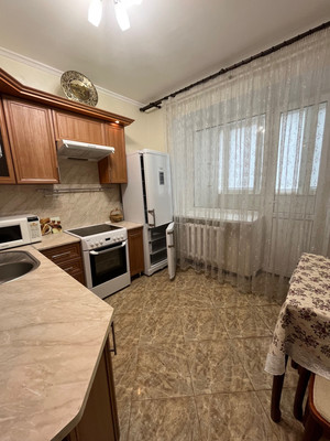 Продам двухкомнатную (2-комн.) квартиру, Еременко ул, 68к74, Ростов-на-Дону г