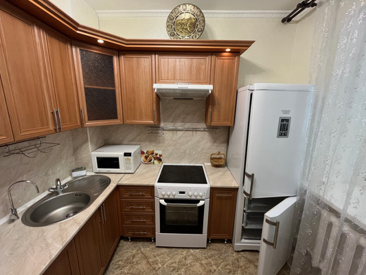 Продам двухкомнатную (2-комн.) квартиру, Еременко ул, 68к74, Ростов-на-Дону г