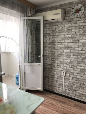 Продам двухкомнатную (2-комн.) квартиру, Адмирала Пустошкина ул, 10, Анапа г