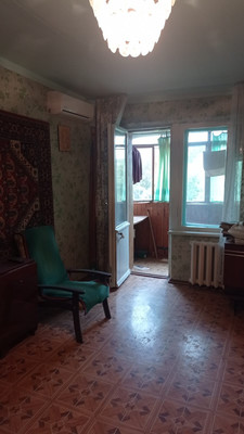 Продам двухкомнатную (2-комн.) квартиру, им. Стасова ул, 164, Краснодар г