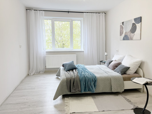 Продам однокомнатную (1-комн.) квартиру, Комендантский пр-кт, 40к1, Санкт-Петербург г