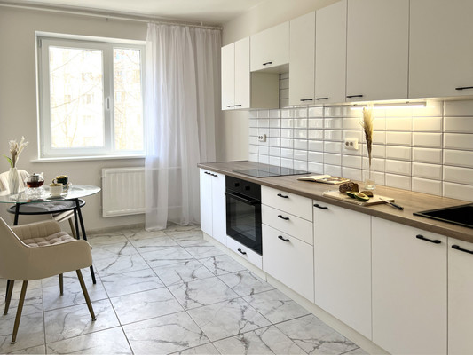 Продам однокомнатную (1-комн.) квартиру, Комендантский пр-кт, 40к1, Санкт-Петербург г