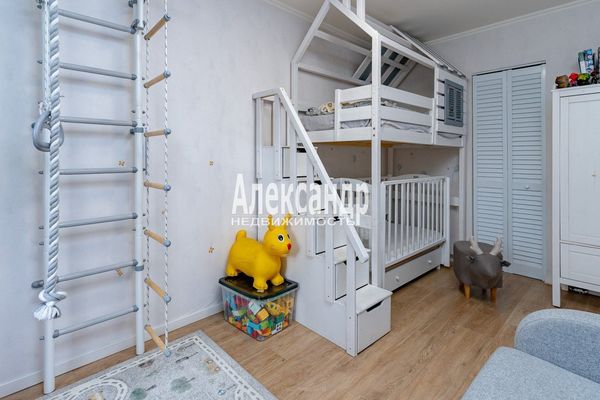 Продам двухкомнатную (2-комн.) квартиру, Ленсовета ул, 89, Санкт-Петербург г