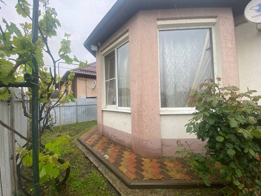 Продам дом, Строителей ул, 2А, Новотитаровская ст-ца, 0 км от города