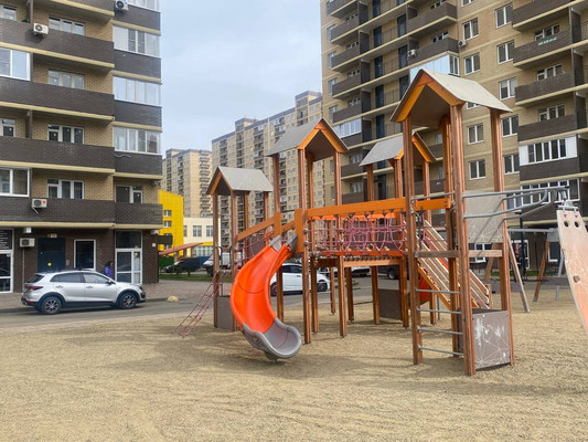 Продам однокомнатную (1-комн.) квартиру, им. лётчика Позднякова ул, 213, Краснодар г