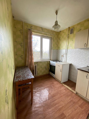 Продам трехкомнатную (3-комн.) квартиру, им. Васильченко В.Т. ул, 16, Лорис п