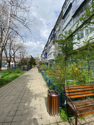 Продам трехкомнатную (3-комн.) квартиру, им. Васильченко В.Т. ул, 16, Лорис п