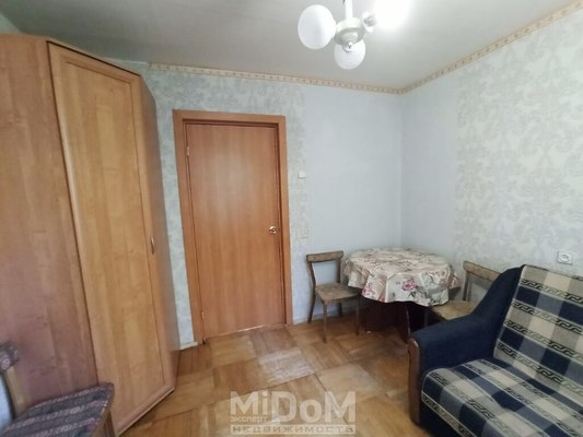 Продам трехкомнатную (3-комн.) квартиру, Ольги Форш ул, 3, Санкт-Петербург г