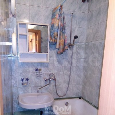 Продам трехкомнатную (3-комн.) квартиру, Ольги Форш ул, 3, Санкт-Петербург г