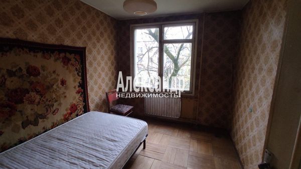Продам многокомнатную квартиру, Дачный пр-кт, 5к4, Санкт-Петербург г