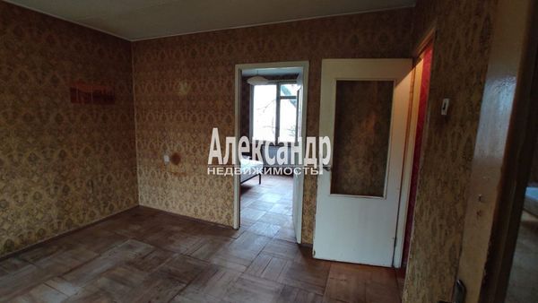 Продам многокомнатную квартиру, Дачный пр-кт, 5к4, Санкт-Петербург г