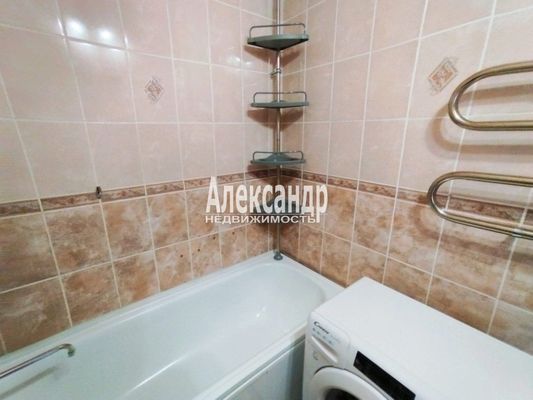 Продам однокомнатную (1-комн.) квартиру, Арсенальная ул, 2, Новое Девяткино д