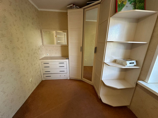 Продам двухкомнатную (2-комн.) квартиру, Портовая ул, 74, Ростов-на-Дону г
