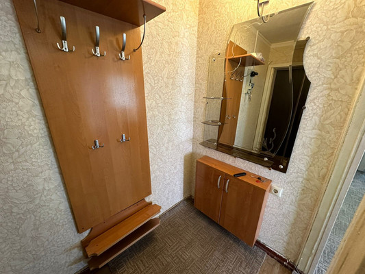 Продам двухкомнатную (2-комн.) квартиру, Портовая ул, 74, Ростов-на-Дону г
