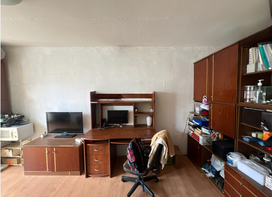 Продам трехкомнатную (3-комн.) квартиру, Чертановская ул, 21к2, Москва г