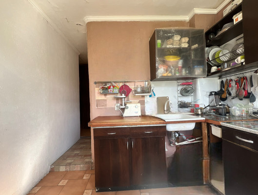 Продам трехкомнатную (3-комн.) квартиру, Чертановская ул, 21к2, Москва г