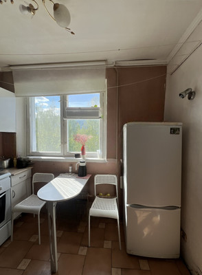 Продам трехкомнатную (3-комн.) квартиру, Чертановская ул, 21к2, Москва г