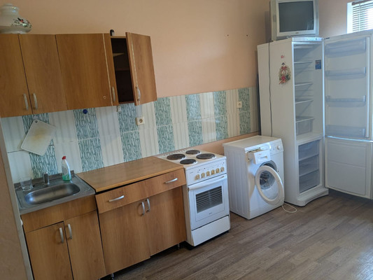 Продам однокомнатную (1-комн.) квартиру, Танкистов ул, 9, Пермь г