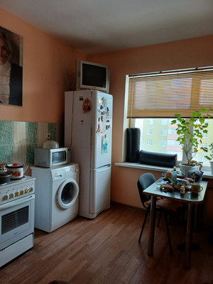 Продам однокомнатную (1-комн.) квартиру, Танкистов ул, 9, Пермь г