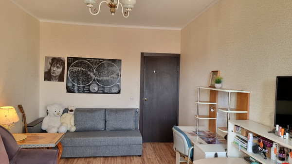 Продам трехкомнатную (3-комн.) квартиру, Ленина пр-кт, 52, Новороссийск г