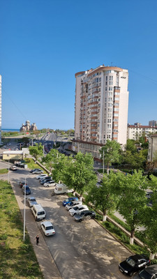 Продам трехкомнатную (3-комн.) квартиру, Ленина пр-кт, 52, Новороссийск г