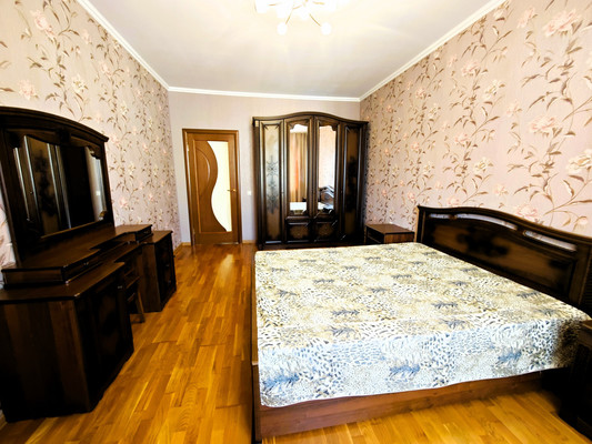 Продам двухкомнатную (2-комн.) квартиру, Вербовая ул, 9, Новороссийск г