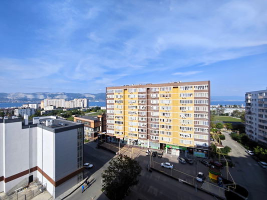 Продам двухкомнатную (2-комн.) квартиру, Вербовая ул, 9, Новороссийск г