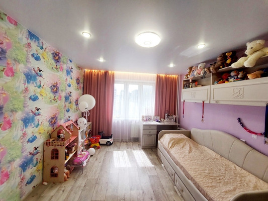 Продам трехкомнатную (3-комн.) квартиру, Натана Рахлина ул, 13, Казань г
