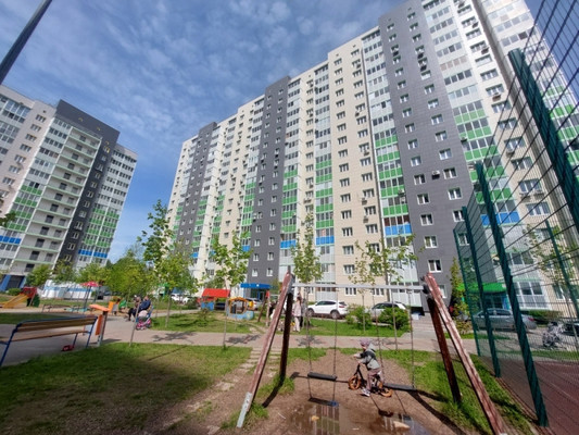 Продам трехкомнатную (3-комн.) квартиру, Натана Рахлина ул, 13, Казань г