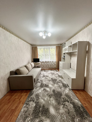 Продам однокомнатную (1-комн.) квартиру, Лермонтова ул, 52, Каменск-Уральский г