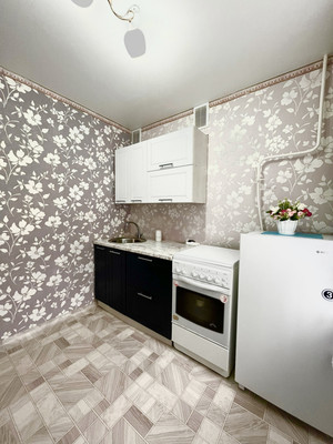 Продам однокомнатную (1-комн.) квартиру, Лермонтова ул, 52, Каменск-Уральский г