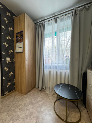 Продам двухкомнатную (2-комн.) квартиру, Чайковского ул, 36, Нижний Тагил г