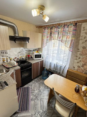 Продам двухкомнатную (2-комн.) квартиру, Чайковского ул, 36, Нижний Тагил г