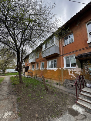 Продам двухкомнатную (2-комн.) квартиру, Чайковского ул, 36, Нижний Тагил г