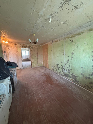 Продам двухкомнатную (2-комн.) квартиру, Александра Корсунова пр-кт, 11, Великий Новгород г