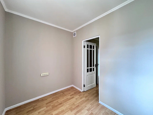 Продам однокомнатную (1-комн.) квартиру, Грекова ул, 11, Москва г