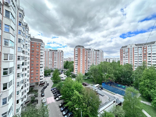 Продам однокомнатную (1-комн.) квартиру, Грекова ул, 11, Москва г