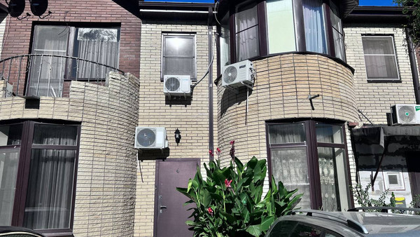 Продам таунхаус, Дружбы ул, 60, Новая Адыгея аул, 0 км от города