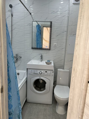 Продам двухкомнатную (2-комн.) квартиру, Мечникова ул, 126, Ростов-на-Дону г