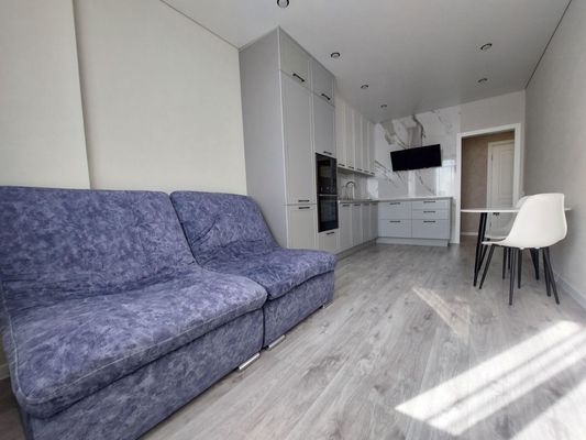 Продам трехкомнатную (3-комн.) квартиру, Гвардейский пер, 13, Ростов-на-Дону г