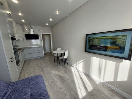 Продам трехкомнатную (3-комн.) квартиру, Гвардейский пер, 13, Ростов-на-Дону г